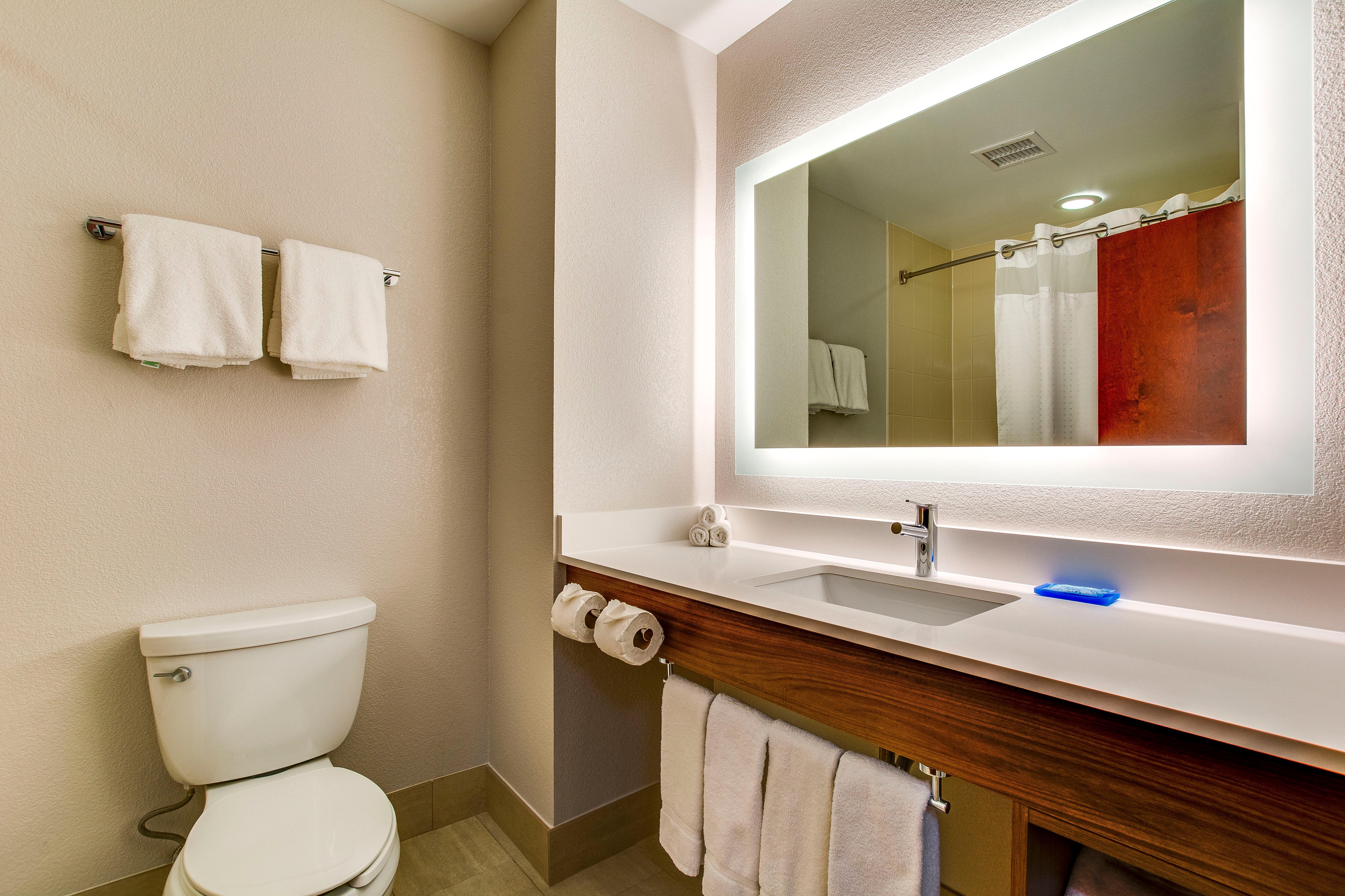 Holiday Inn Express וינסנס מראה חיצוני תמונה